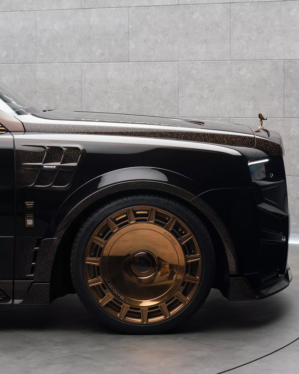 Тюнингованный немецким ателье Mansory Rolls-Royce Cullinan. Фото: Mansory