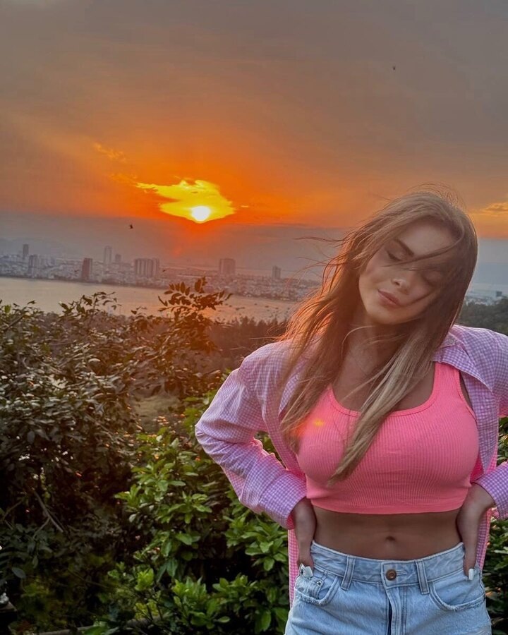     Анна Попова: соцсети