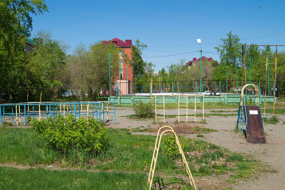 Фото: Проект «Счастливое детство — здоровое будущее» после / до