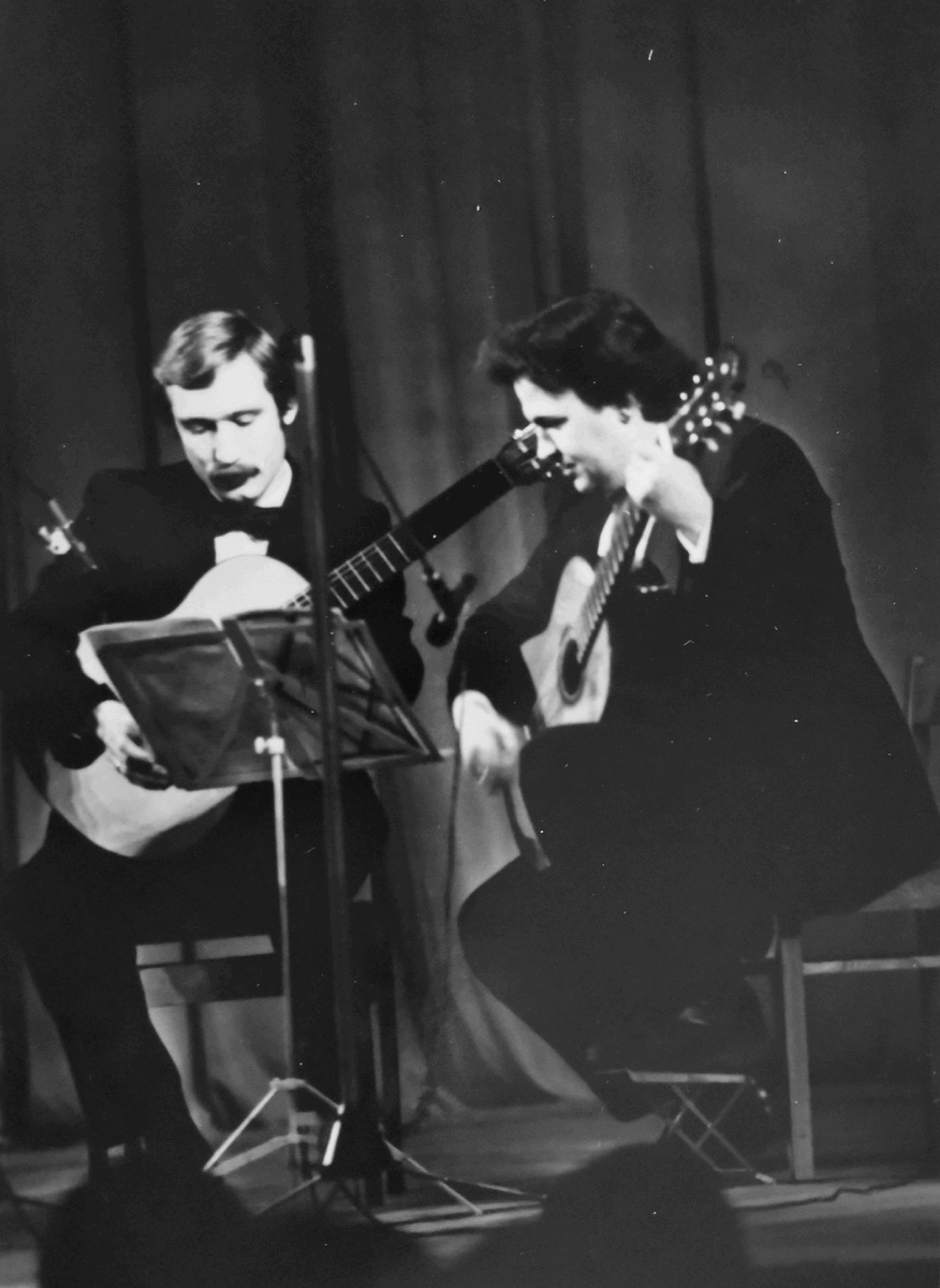 Дуэт "Кошмар" (Кошкин-Мартынов) на концерте. 