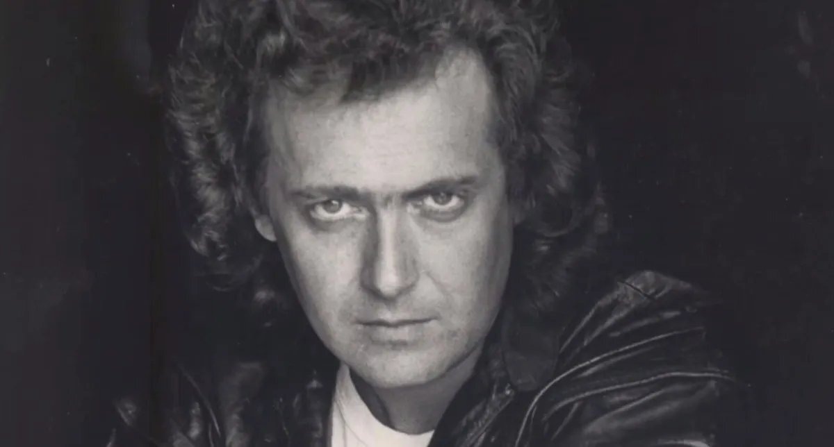 Юрий Стоянов