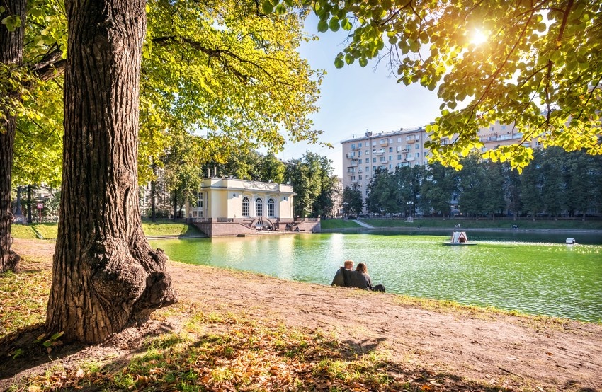 Патриаршие пруды. Источник: https://tripse.ru