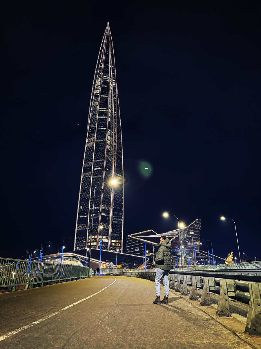 А сфоткай меня как-нибудь красиво