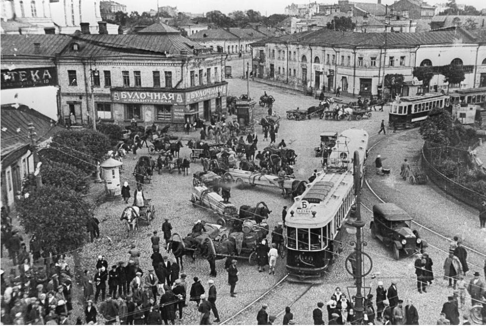 На одной из центральных площадей Москвы. Фото: rg.ru