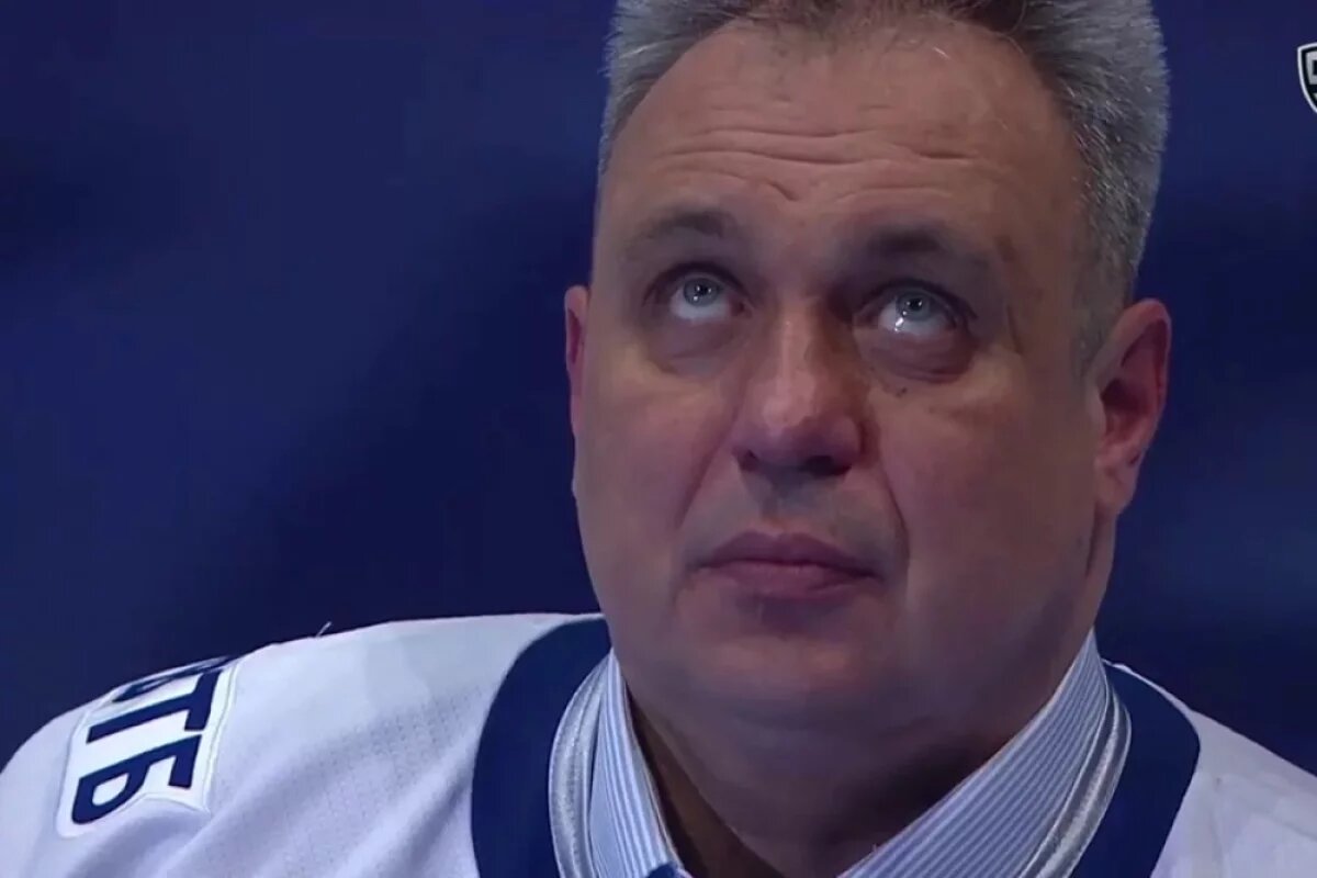    56-летнего хоккеиста задержали в центре Москвы.