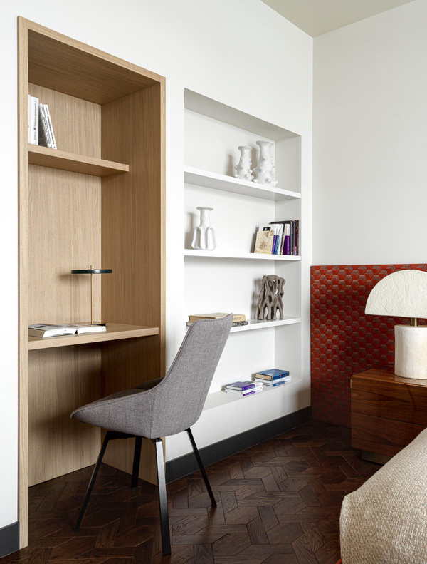     Как красиво организовать хранение книг в интерьере. Советы дизайнера Екатерина Щетинина