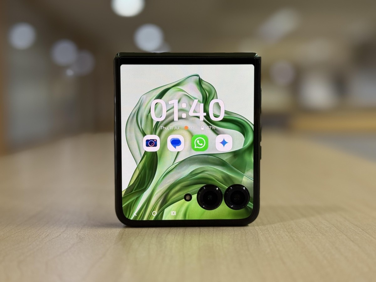   Дизайн складного Motorola Razr 60 рассекречен до презентации