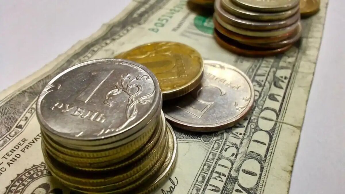    Наличные деньги.