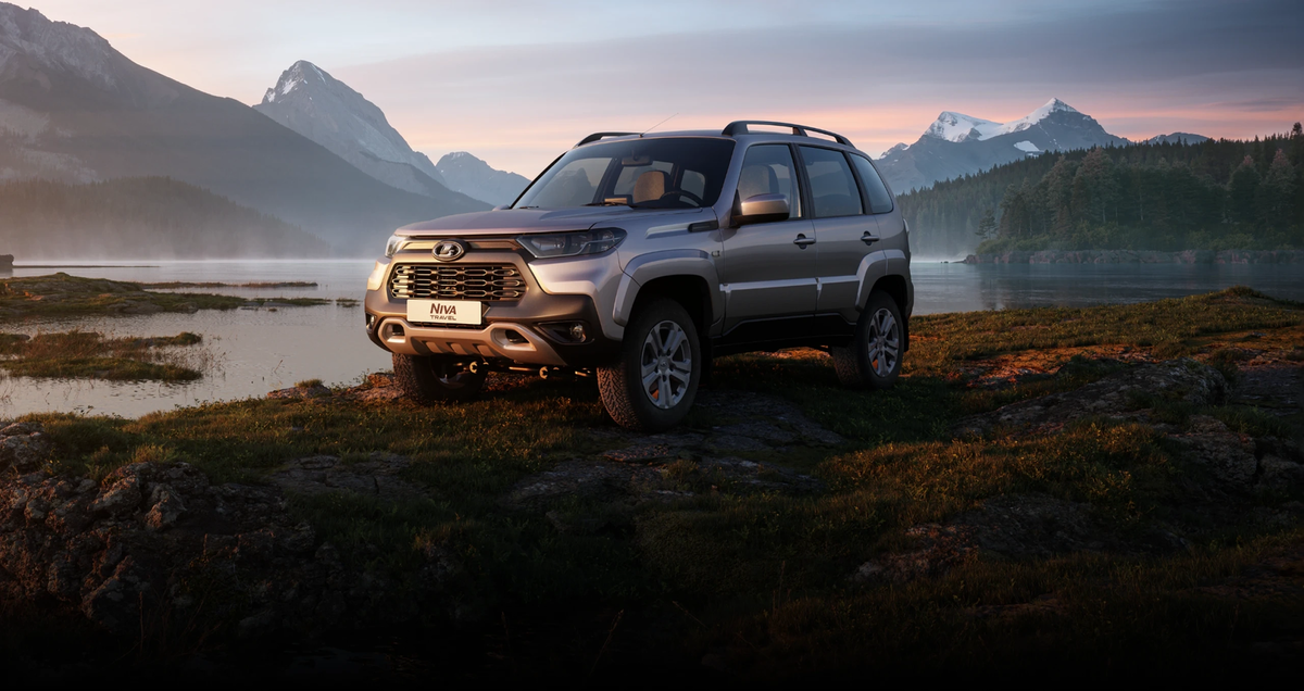    Lada Niva Travel