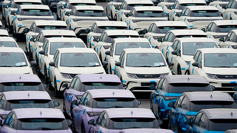 Автомобили BYD (Фотография: Гарет Фуллер/PA)