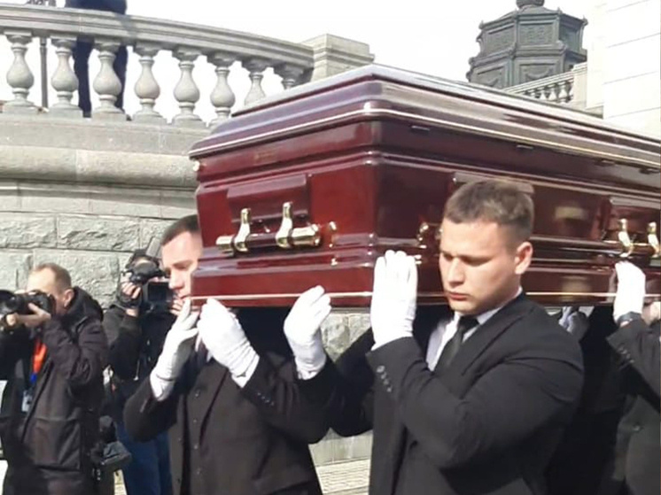   Ульяна Калашникова