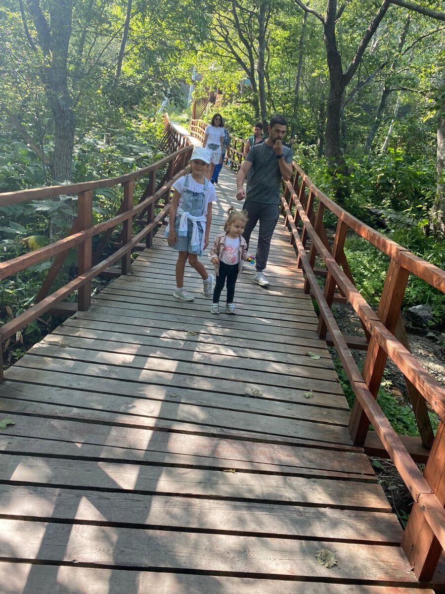 Бодро идем нашей дружной компанией!