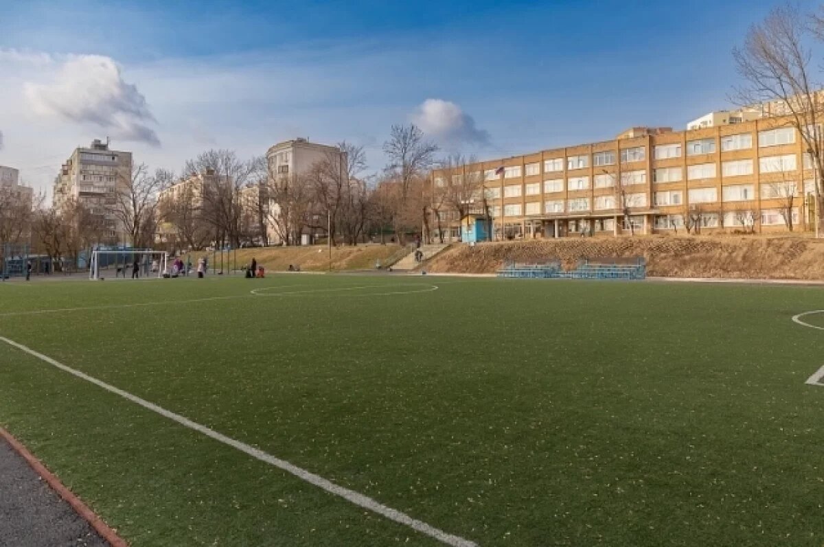    В 13 школах Ямала появятся спортивные залы под брендом «Факел Ямал»