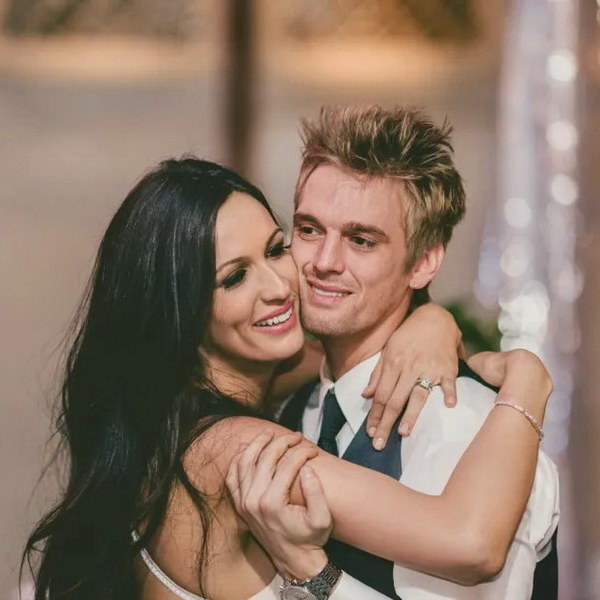     Историю Ника и Аарона Картеров и их семьи расскажут в документальном фильме