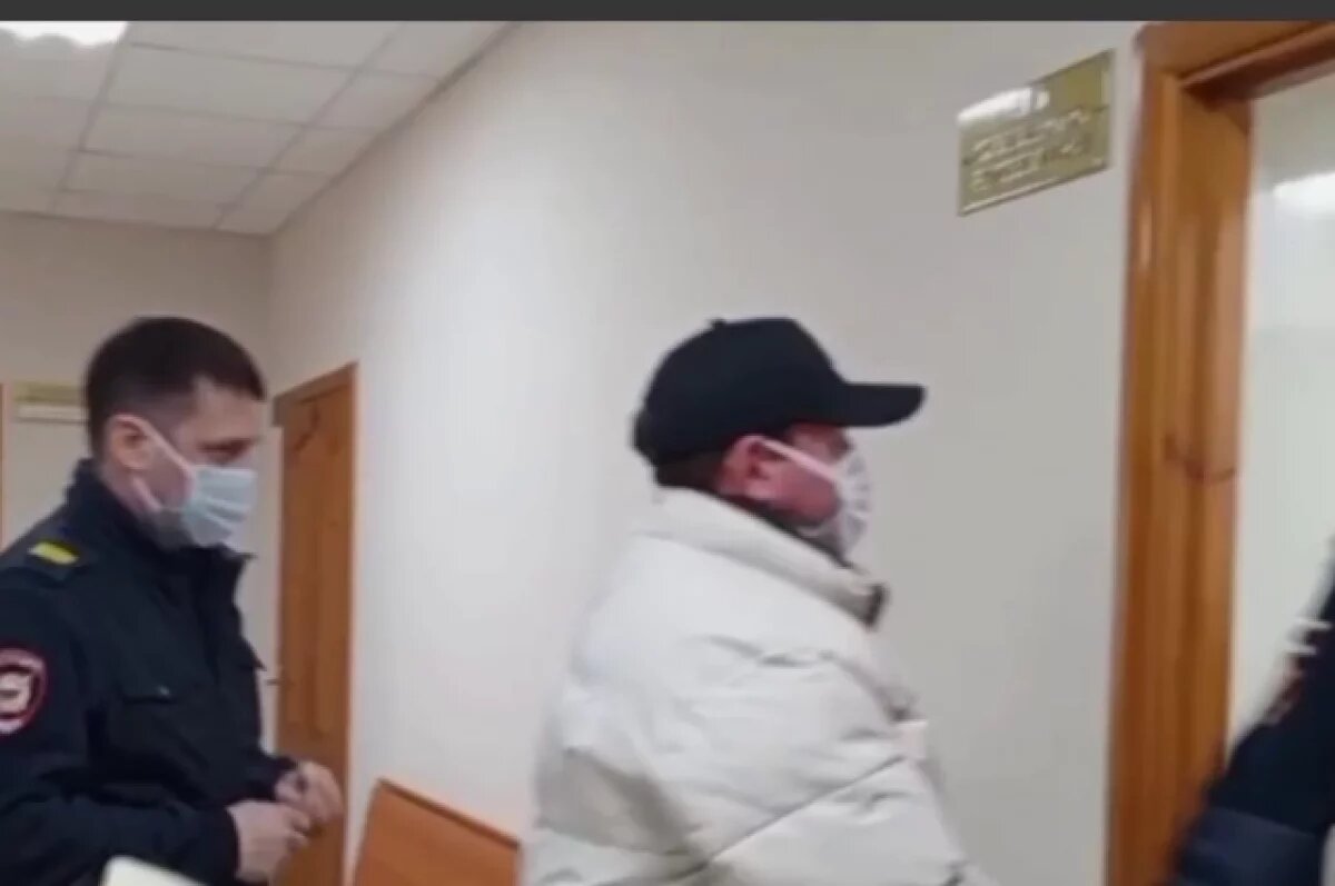    Жителя Башкирии, до смерти забившего жену, взяли под стражу на 2 месяца