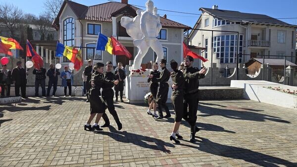    © Photo : Blocul Politic „Victorie“