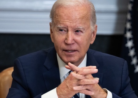    Байден намерен вместе с женой принимать участие в новых избирательных кампаниях демократов