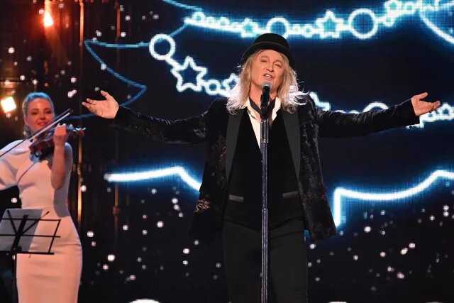    Какую музыку слушает солист рок-группы «Рондо» Александр Иванов?