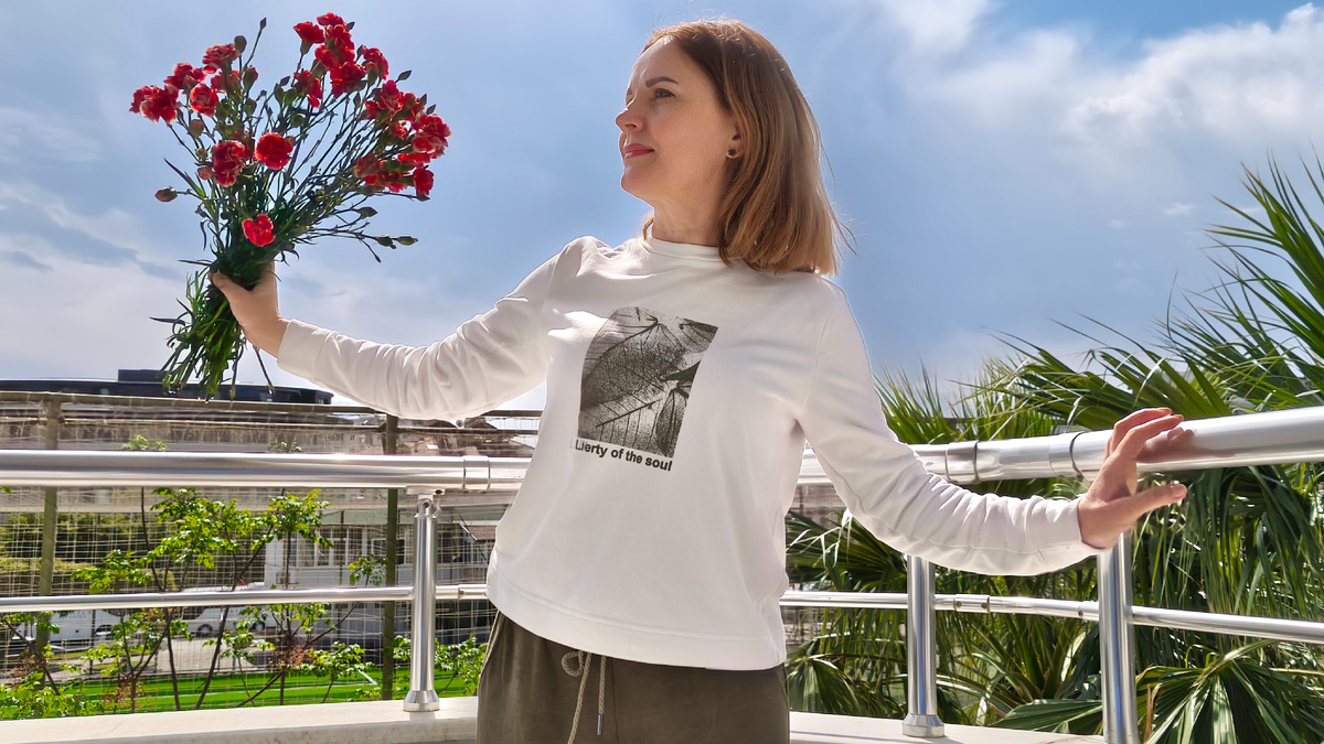 Рада быть здесь и сейчас.