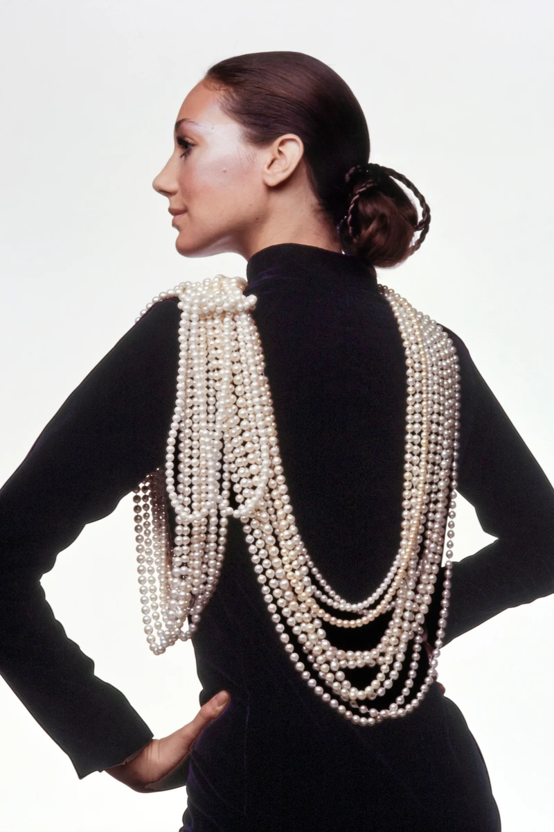 Vogue, февраль 1970 © Gianni Penati