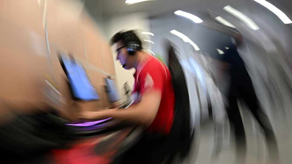 Фото: Александр Казаков / Коммерсантъ