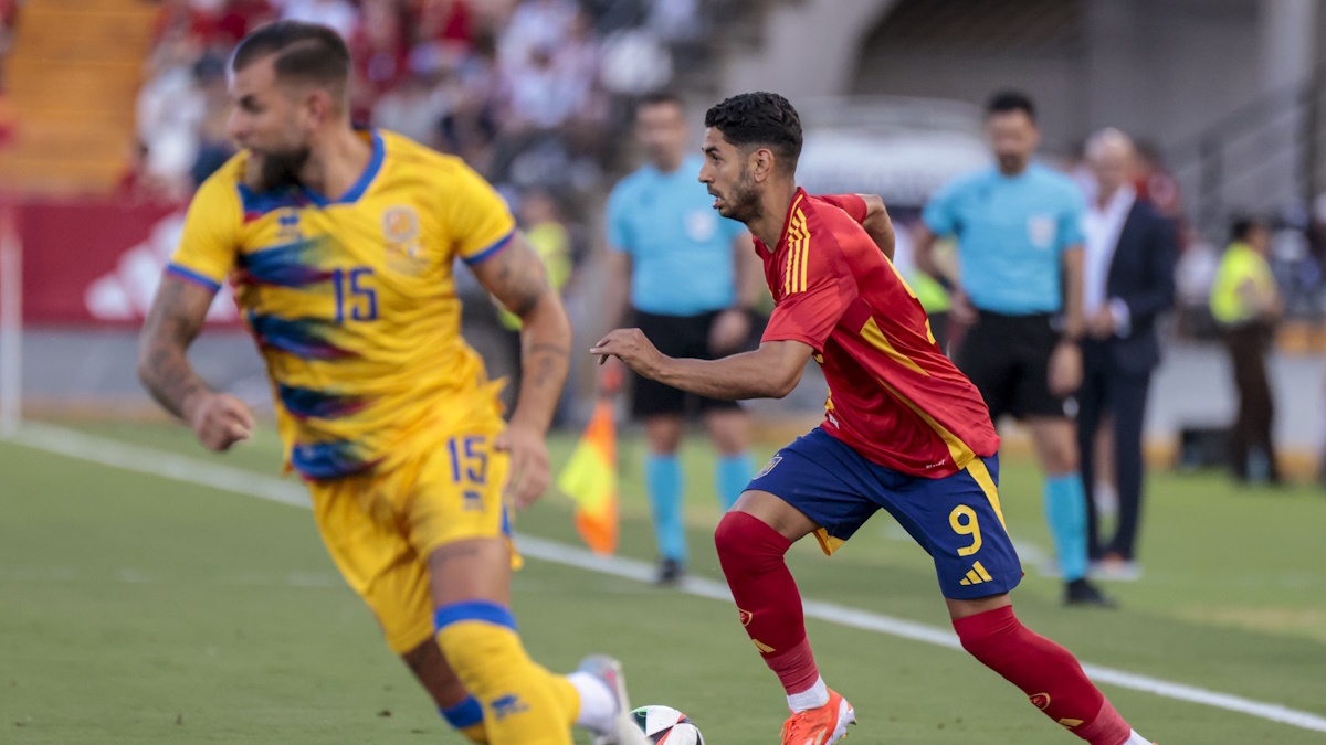    Андорра и Латвия на «Эстади Насьональ» 22 марта 2025: матч отбора ЧМ-2026 с трансляцией онлайн из Андорра-ла-Вельи. Фото: GLOBAL LOOK PRESS