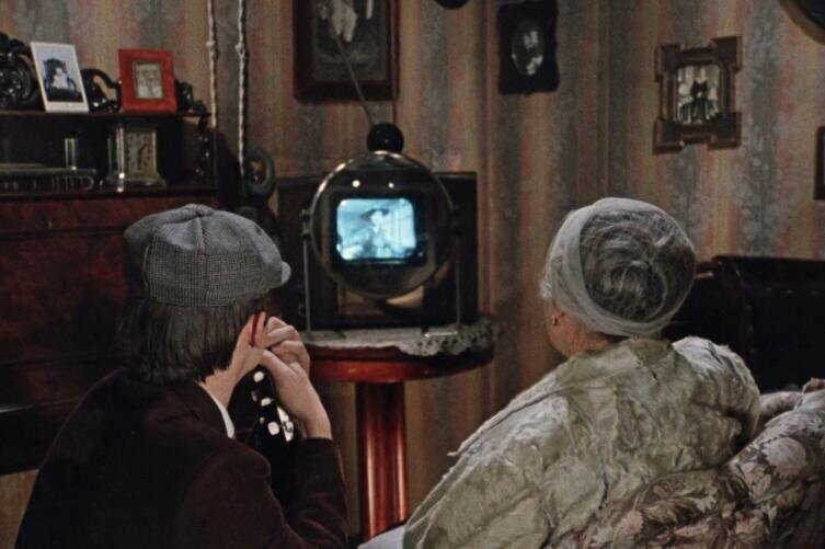 Когда в СССР появилось телевидение?