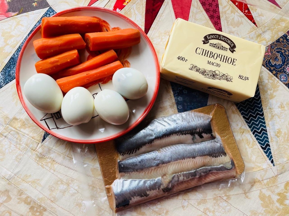 Ингредиенты для домашнего паштета из селёдки