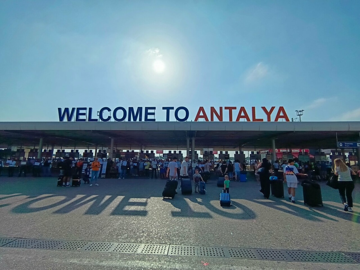 Аэропорт города Анталья