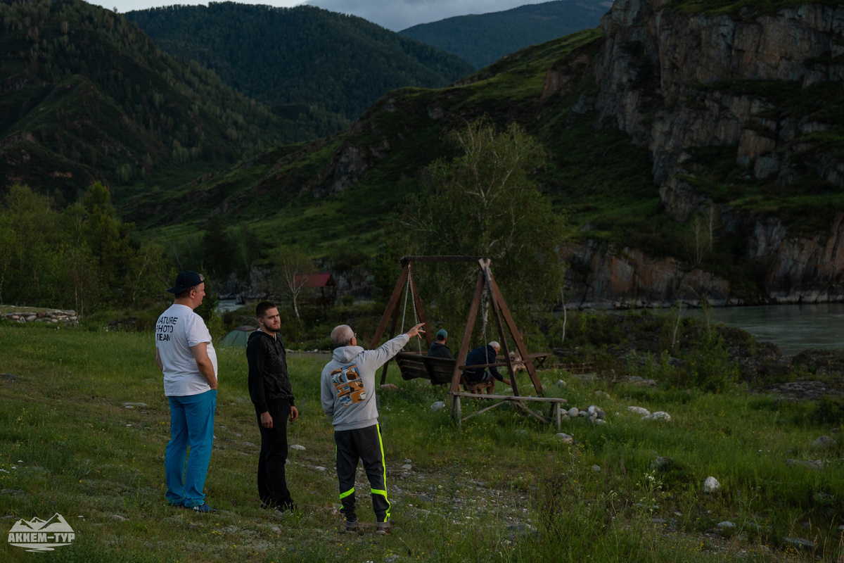 Отдыхаем, любуемся потресающими видами гор