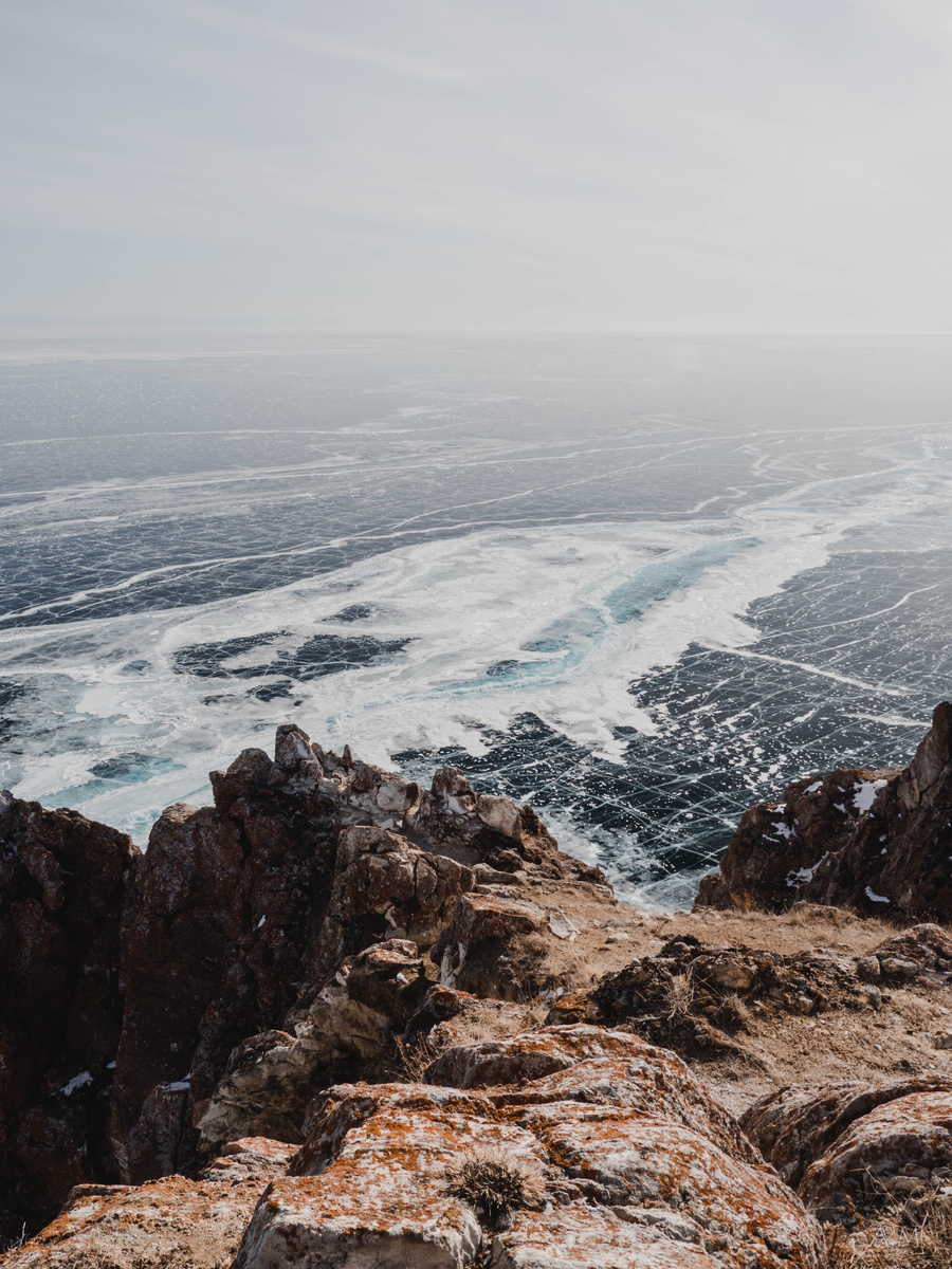 Мыс Хобой, оз. Байкал / март, 2019 год