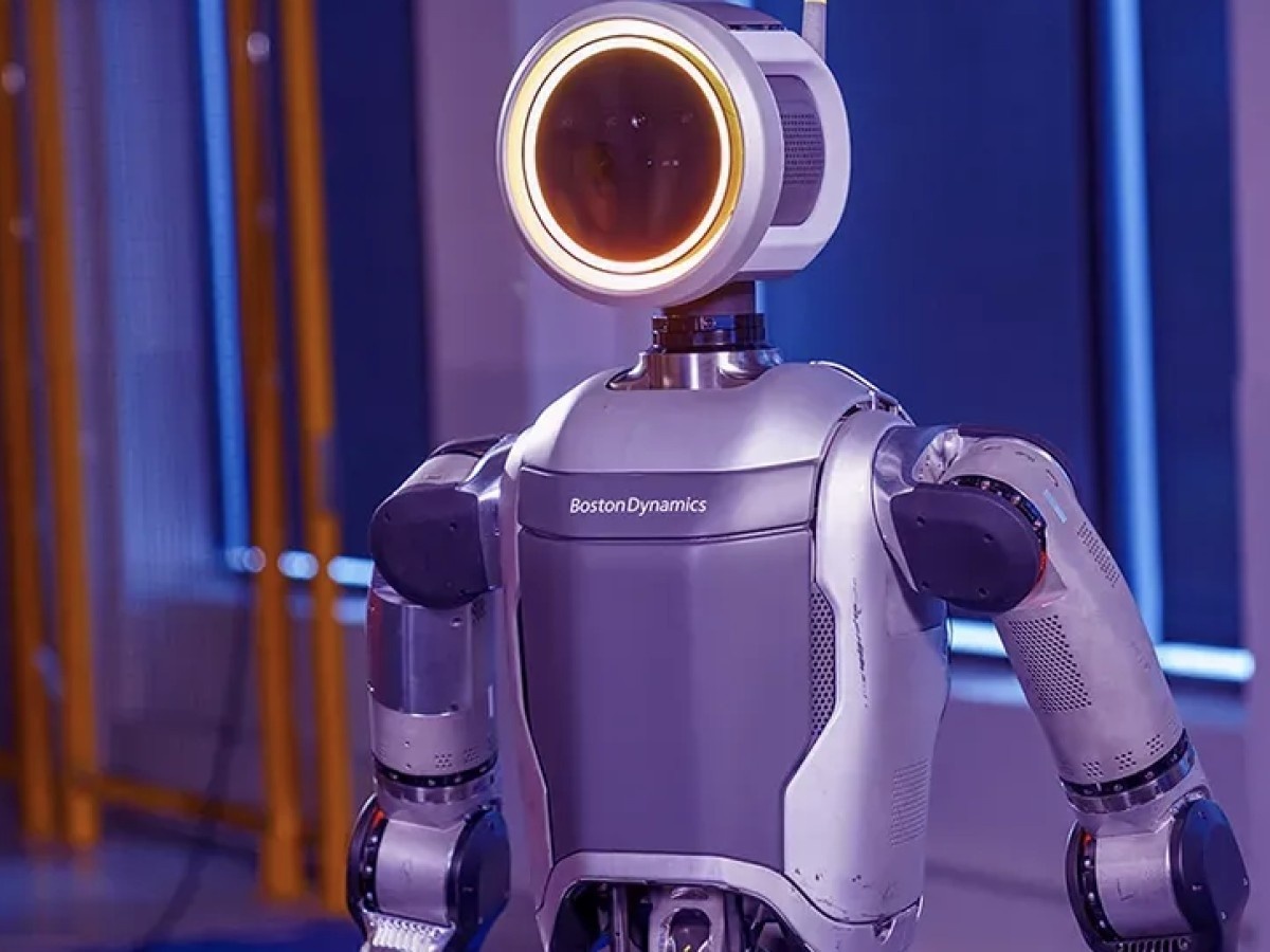    Boston Dynamics научила робота Atlas танцевать брейк-данс