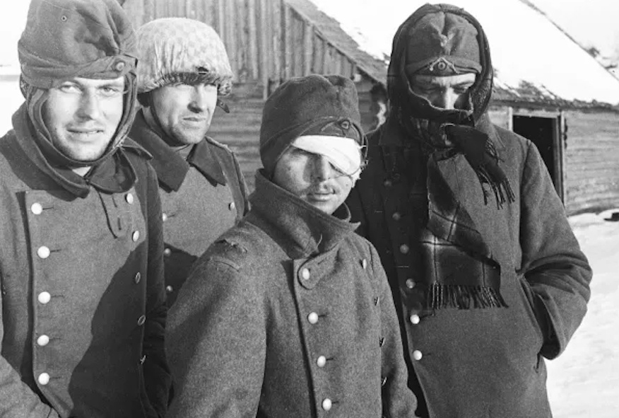 Калининский фронт. Пленные немецкие солдаты. 1942. Борис Игнатович. 