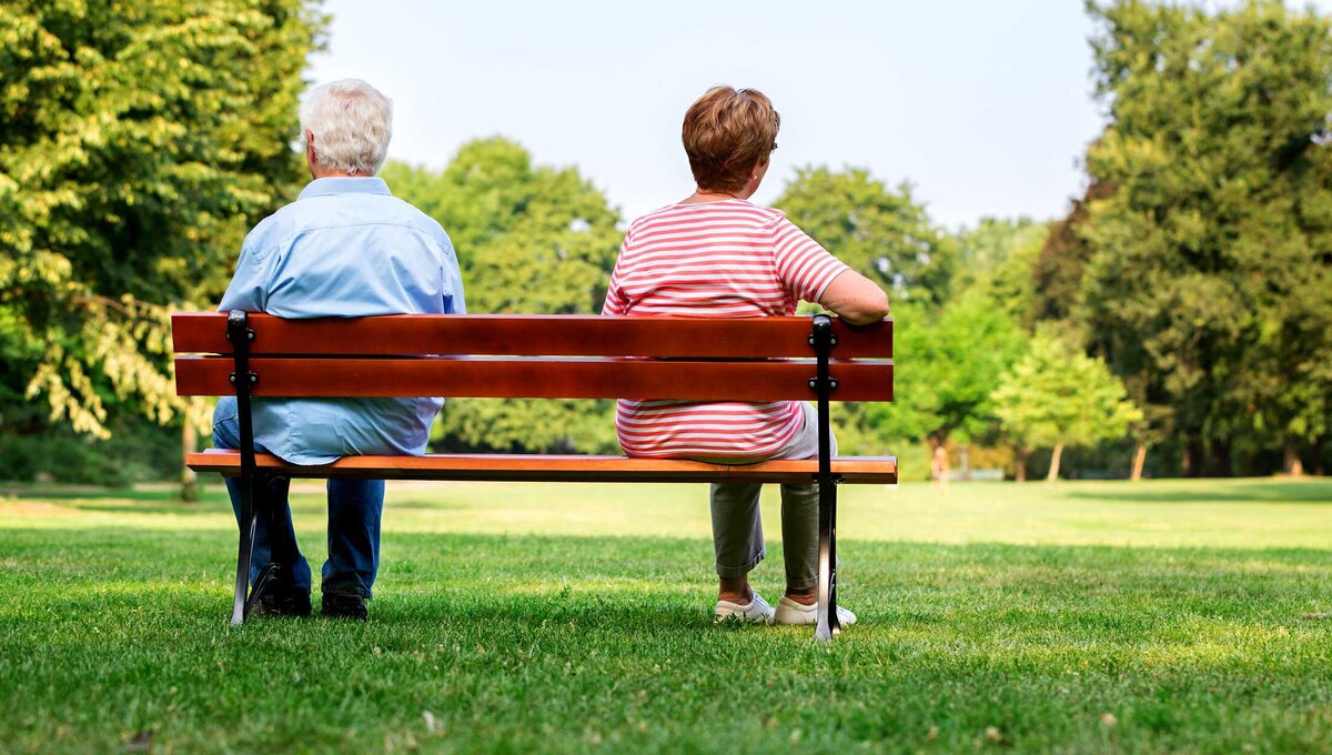 Пенсионеры, иллюстрация