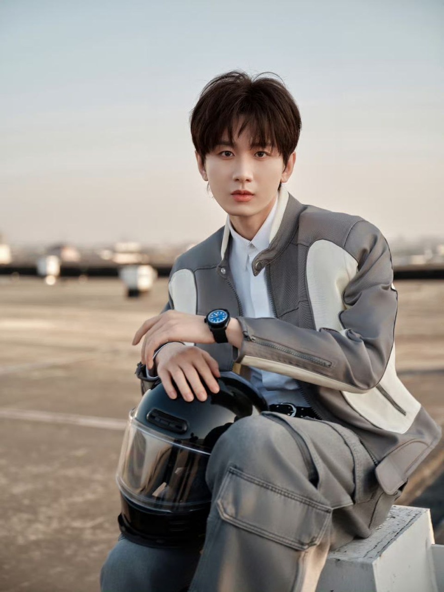 Актёр Чэн И. Листайте галерею...