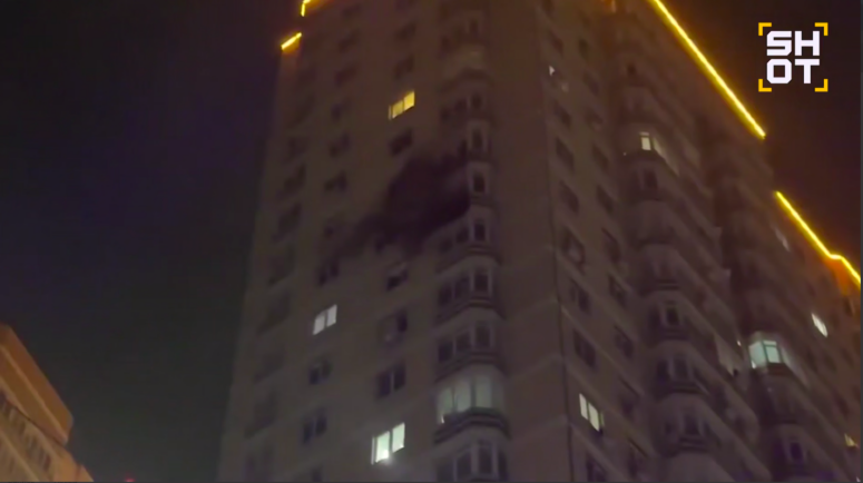    Повреждённый дом в Ростове-на-Дону. Кадр из видео / t.me/shot_shot