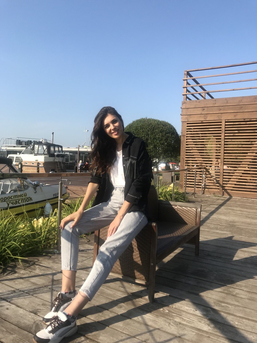 На фото ведущая прогноза погоды на канале НТВ Евгения Неронская