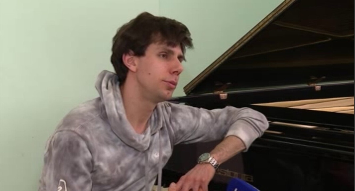    Известный пианист Константин Хачикян - в Курске