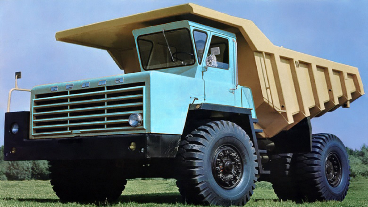 БелАЗ-540 