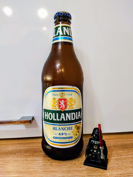 Запотевшая бутылочка пива, больше трех месяцев простоявшая в холодильнике)))