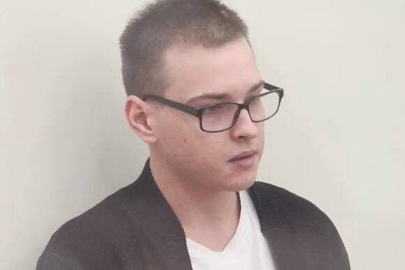 Завидовал школьнице: свобдный брат в багажнике спрятал свою четырнадцатилетнюю сестрёнку | ТРУКРАЙМ ИСТОРИИ