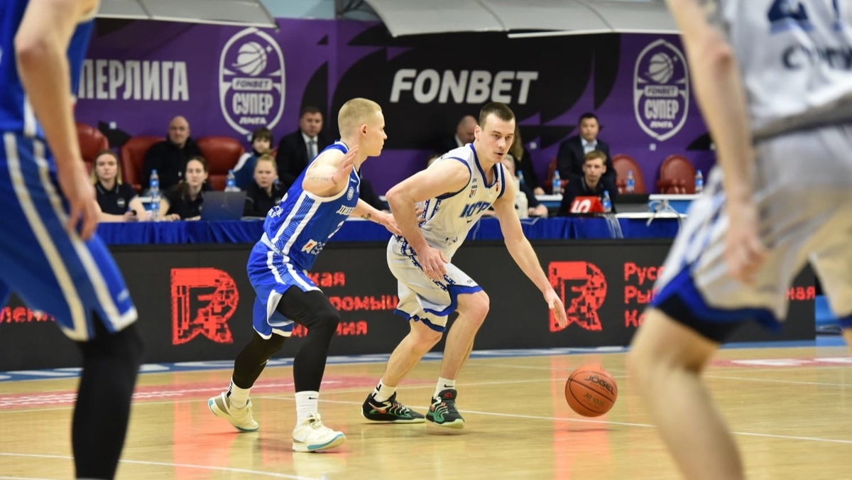    За тур до финиша. Баскетболисты из Сургута уступили в предпоследней игре Суперлиги