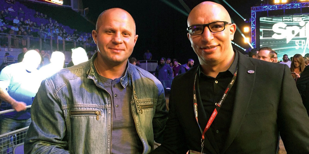 Комбат будо Ли Хасделла