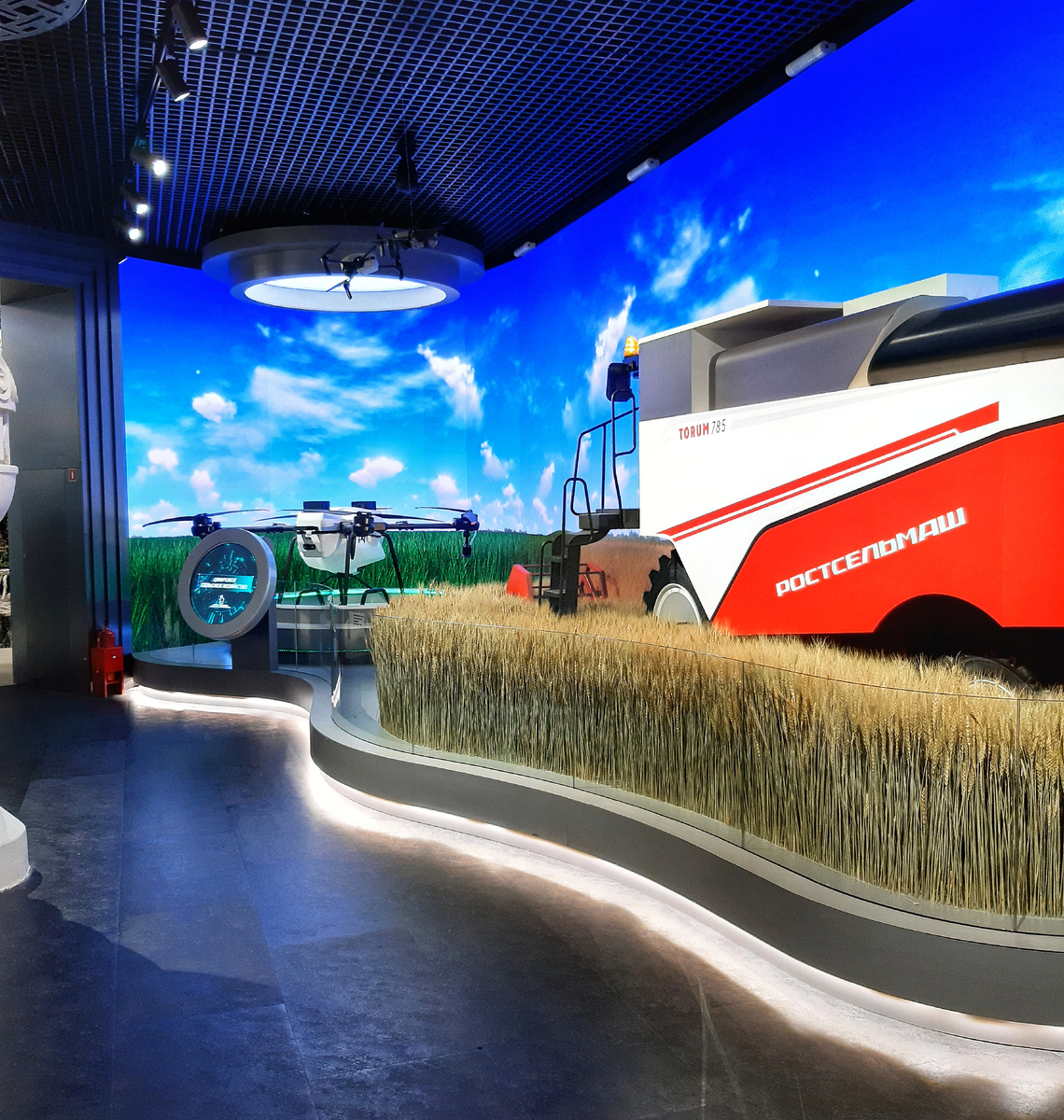 Выставка «Путешествие по России». Центральный федеральный округ.