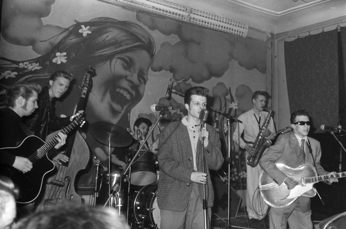 Stunnin' Jive Sweets на вечеринке «Оранжевая Мама», 8 марта 1993 г. Фото Л.Новиков