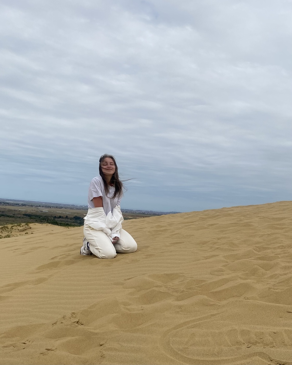 Бархан Сары-Кум