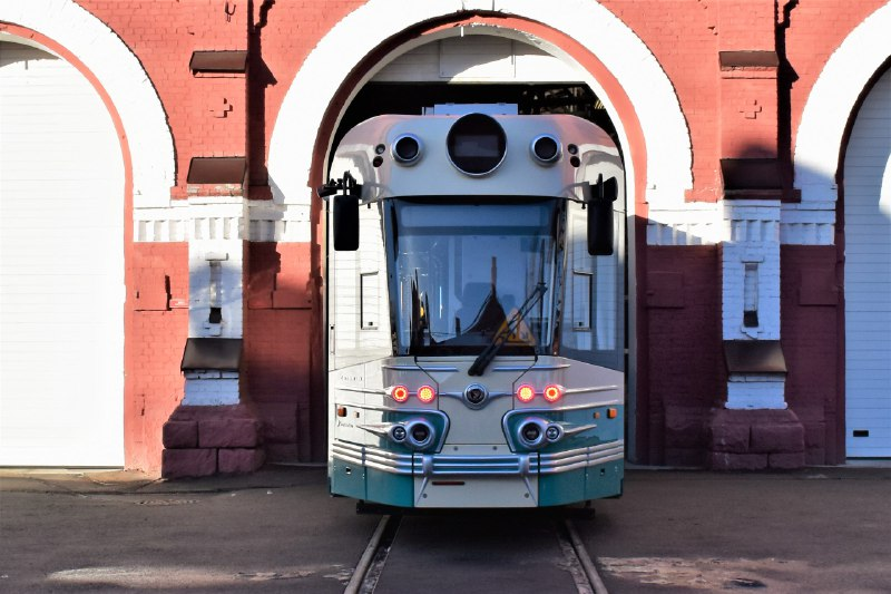 Первый трамвай модели 71-431Р «Достоевский», собранный на ОЭВРЗ. Источник: ОЭВРЗ/Telegram