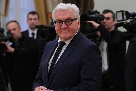    Штайнмайер подписал поправки в конституцию ФРГ для повышения расходов на оборону