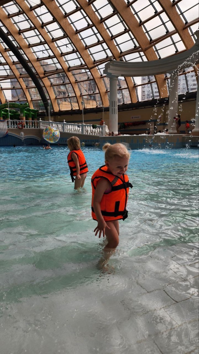 Из воды детей еле вытащили в конце))