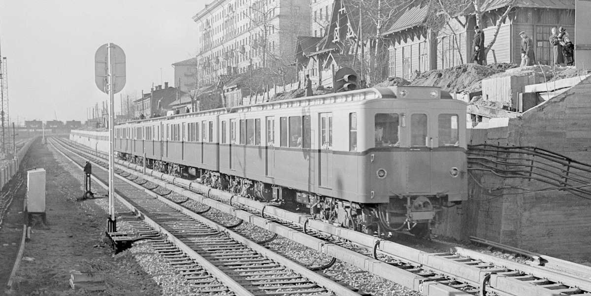 Берлинские трофейные вагоны на Филевской линии в Москве. 1960-е